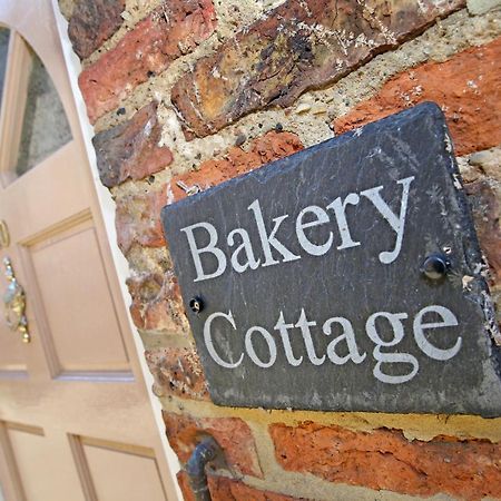Thirsk Stays - Bakery Cottage Buitenkant foto